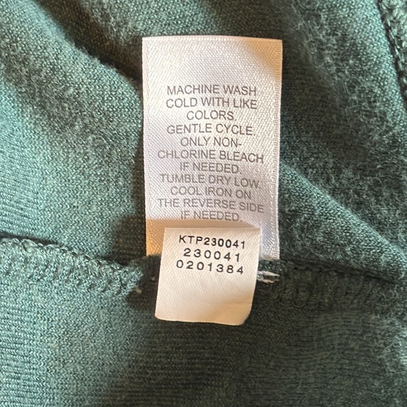 Beautiful J. Jill green velvet sweatshirt size large - Picture 4 of 5